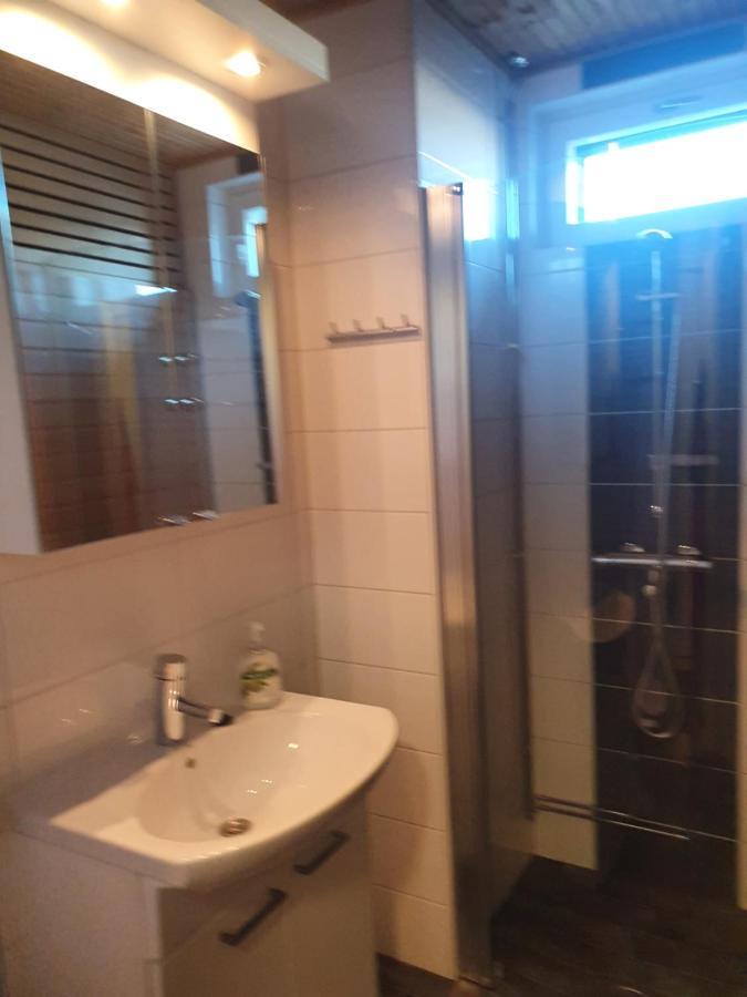 Moderni, Viihtyisae Pikkukaksio Saunalla Pori Esterno foto