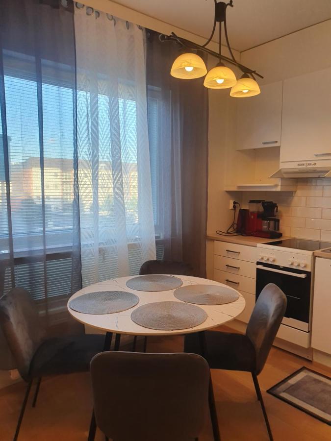 Moderni, Viihtyisae Pikkukaksio Saunalla Pori Esterno foto